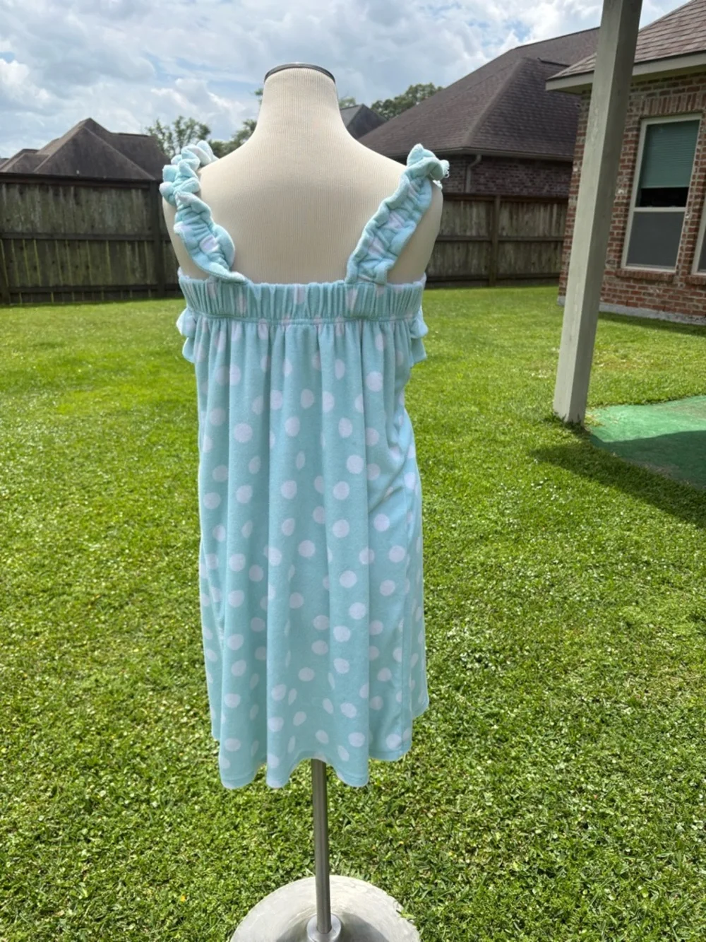 Jasmine & Ginger mint green polka dot wrap towel in small/medium GUC